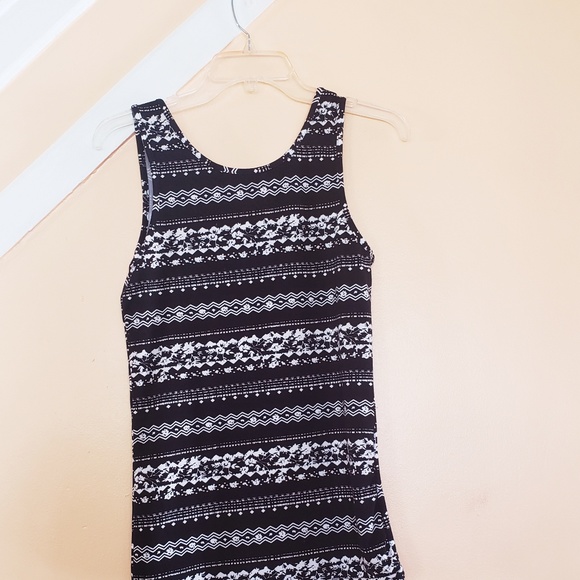 2 for $15 Black & White Tank Top - Picture 3 of 3